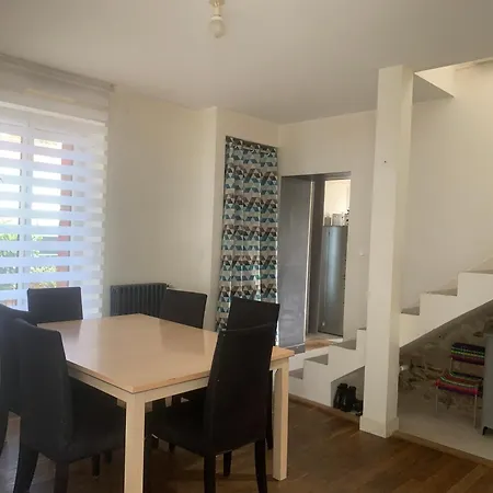 Avec Salle D Eau Dans Maison Avec Jardin